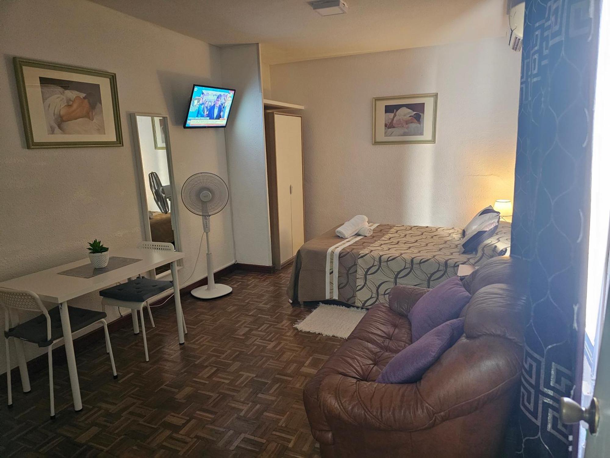 Apartamento en la calle Hortaleza de Madrid Centro Exterior foto